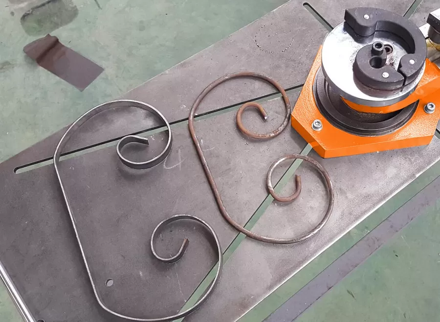 Инструмент ручной гибочный универсальный Stalex SBG-40